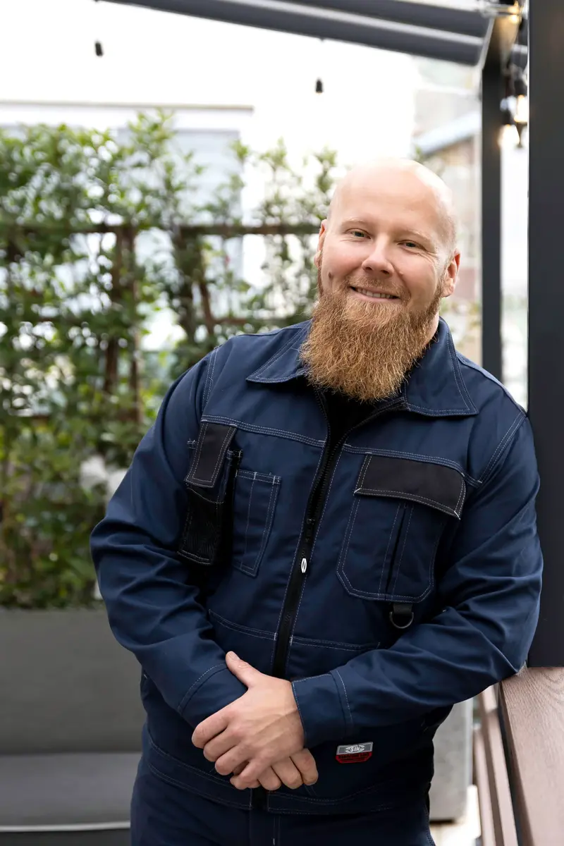 Kovács Ádám pergola szakértő és építőmester - Professzionális pergola építés 11 év tapasztalattal